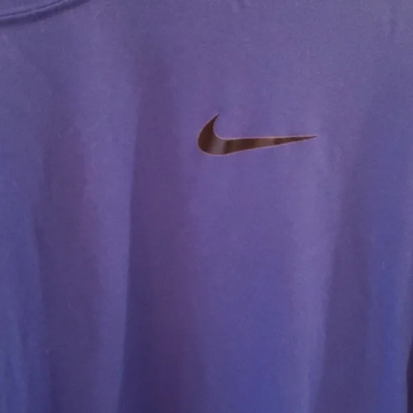 Nike Dry-Fit tee in Royal blue - Picture 2 of 4